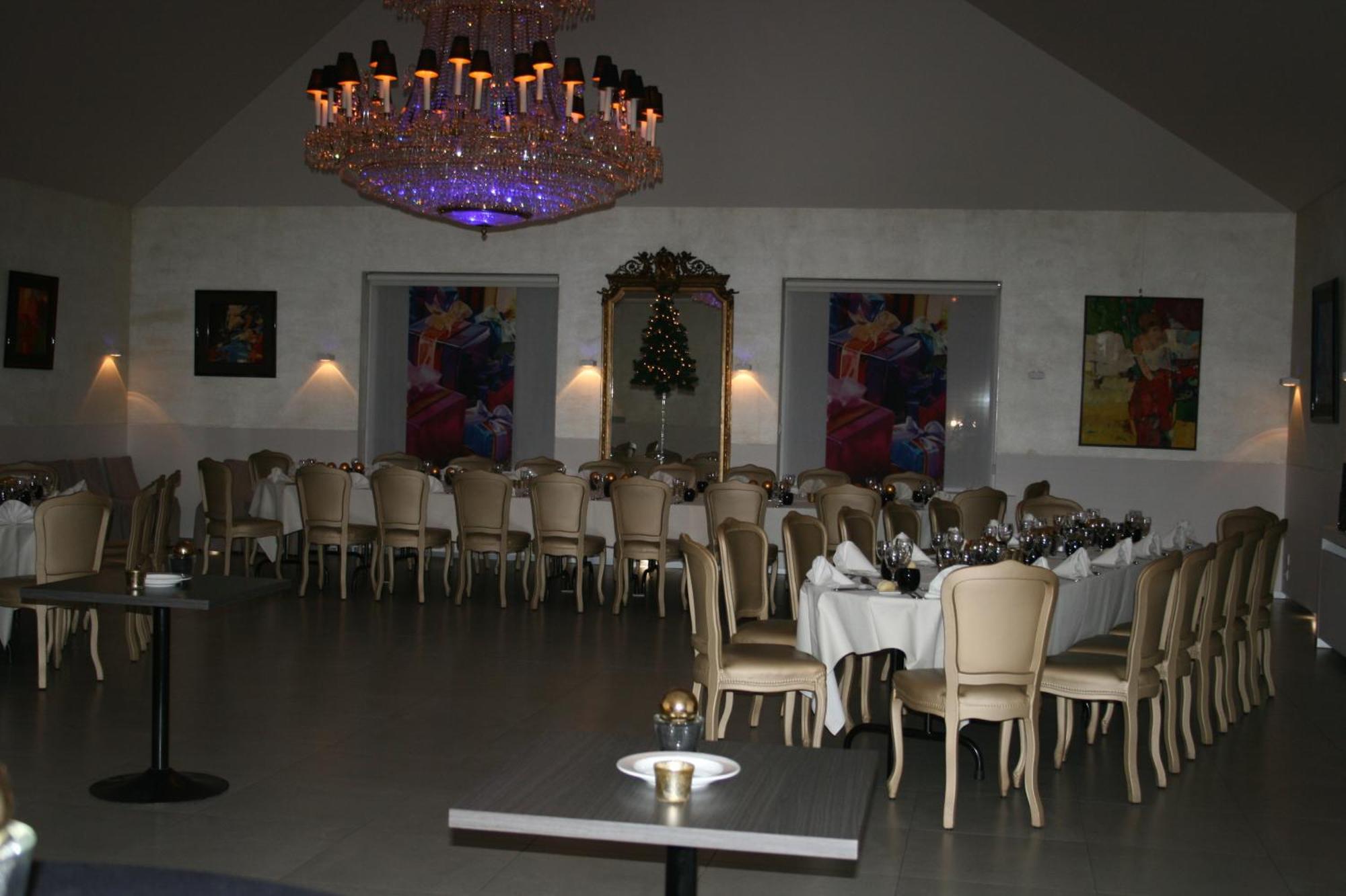 Hotel Shamrock Tielt Kültér fotó